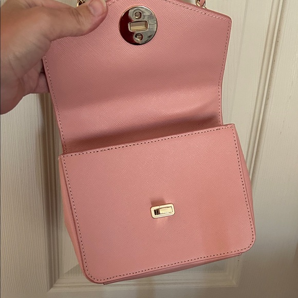 Tory Burch Blush Crossbody Bag with Chain Strap - Picture 3 of 5